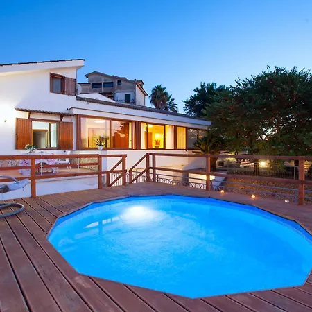Spaziosa In Con Terrazzino Privato * Massa Lubrense